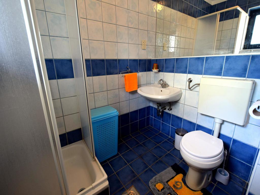 Apartment Oresic Малинська Екстер'єр фото
